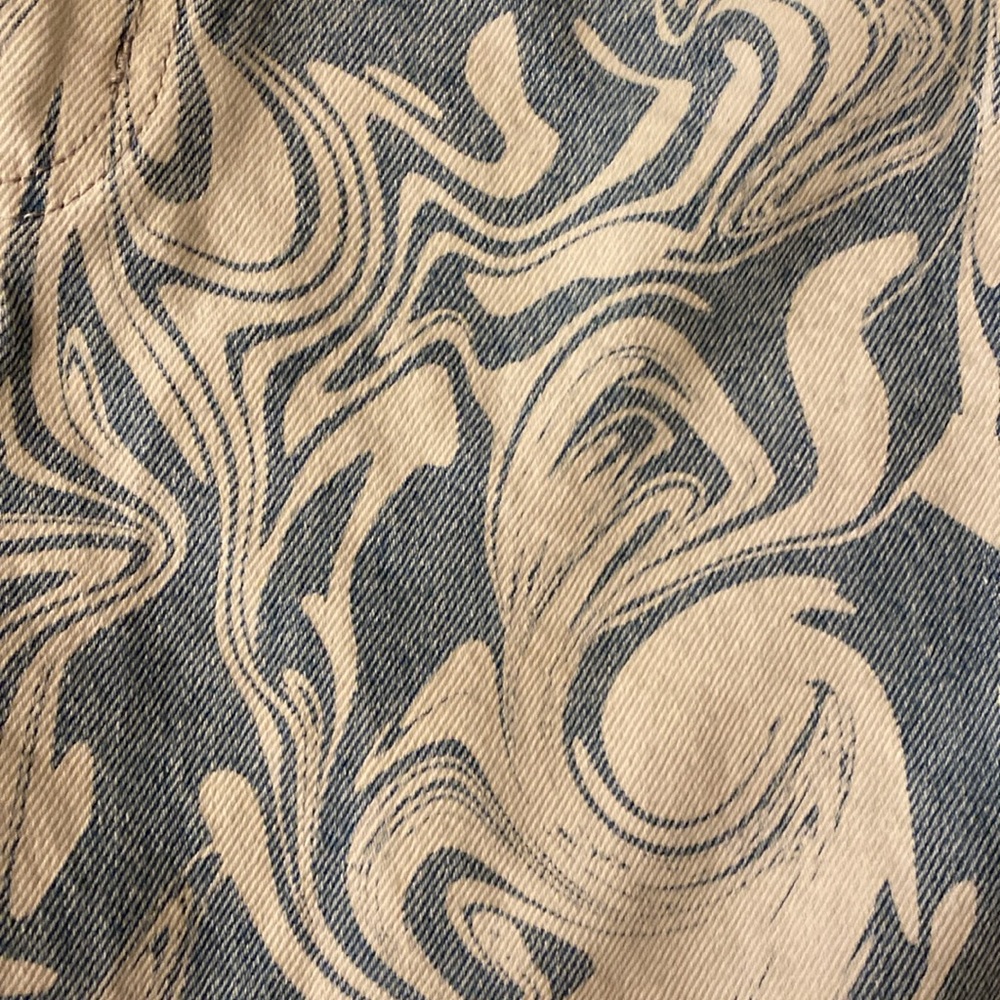 Women’s Adika Denim Jeans - Picture 2 of 8